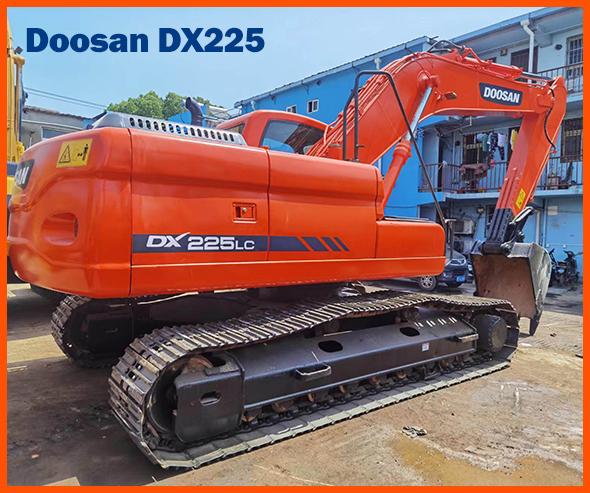 Doosan DX225 excavator